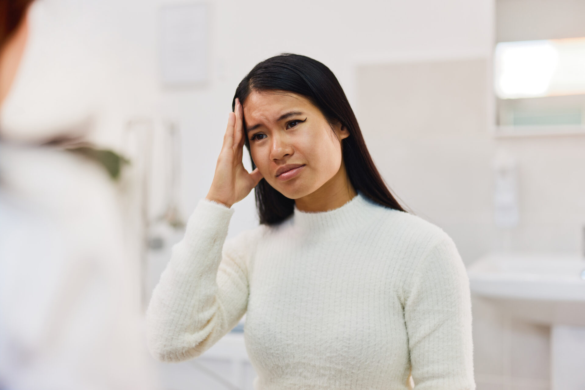 Chronic Vertigo in Honolulu, HI: Why Lasting Stability Beats Quick Fixes 2 chronic vertigo, vertigo chiropractor in Honolulu HI, upper cervical chiropractor in Honolulu HI, cervicogenic dizziness, why vertigo keeps coming back, vertigo relief in Honolulu